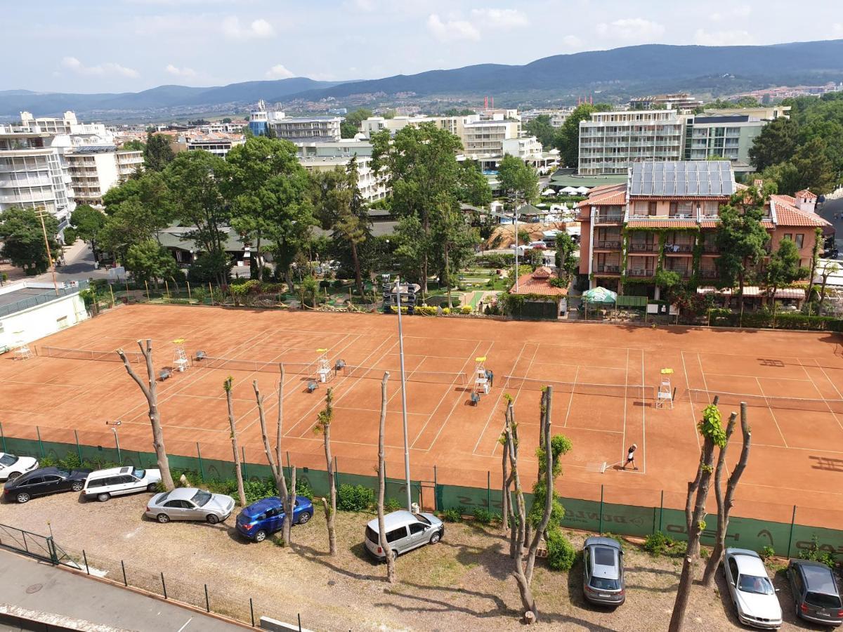 Sunny Beach - Royal Beach Apartment Esterno foto
